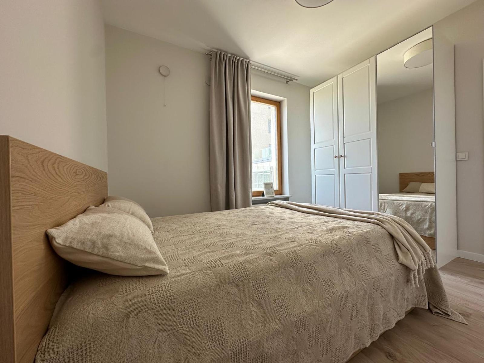 Superapart Dereniowa 60, Cozy Urban Retreat, Perfect Family Getaway Lägenhet