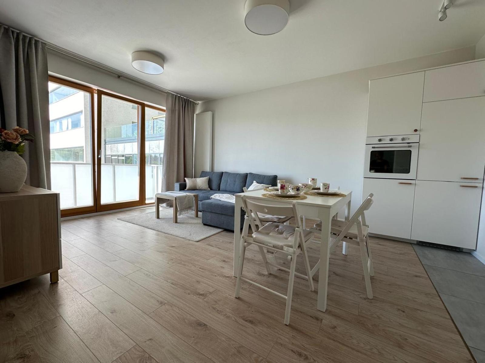 Lägenhet Superapart Dereniowa 60, Cozy Urban Retreat, Perfect Family Getaway Warszawa
