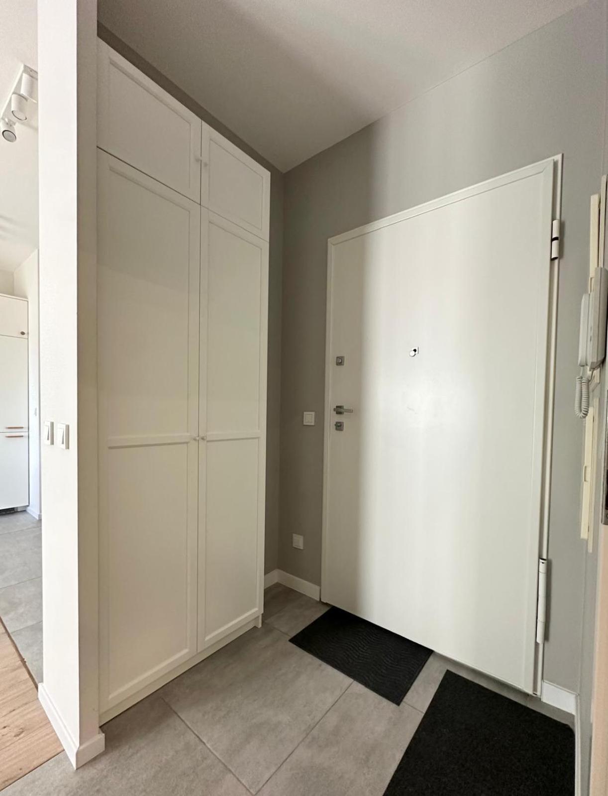 Superapart Dereniowa 60, Cozy Urban Retreat, Perfect Family Getaway Apartament Warszawa