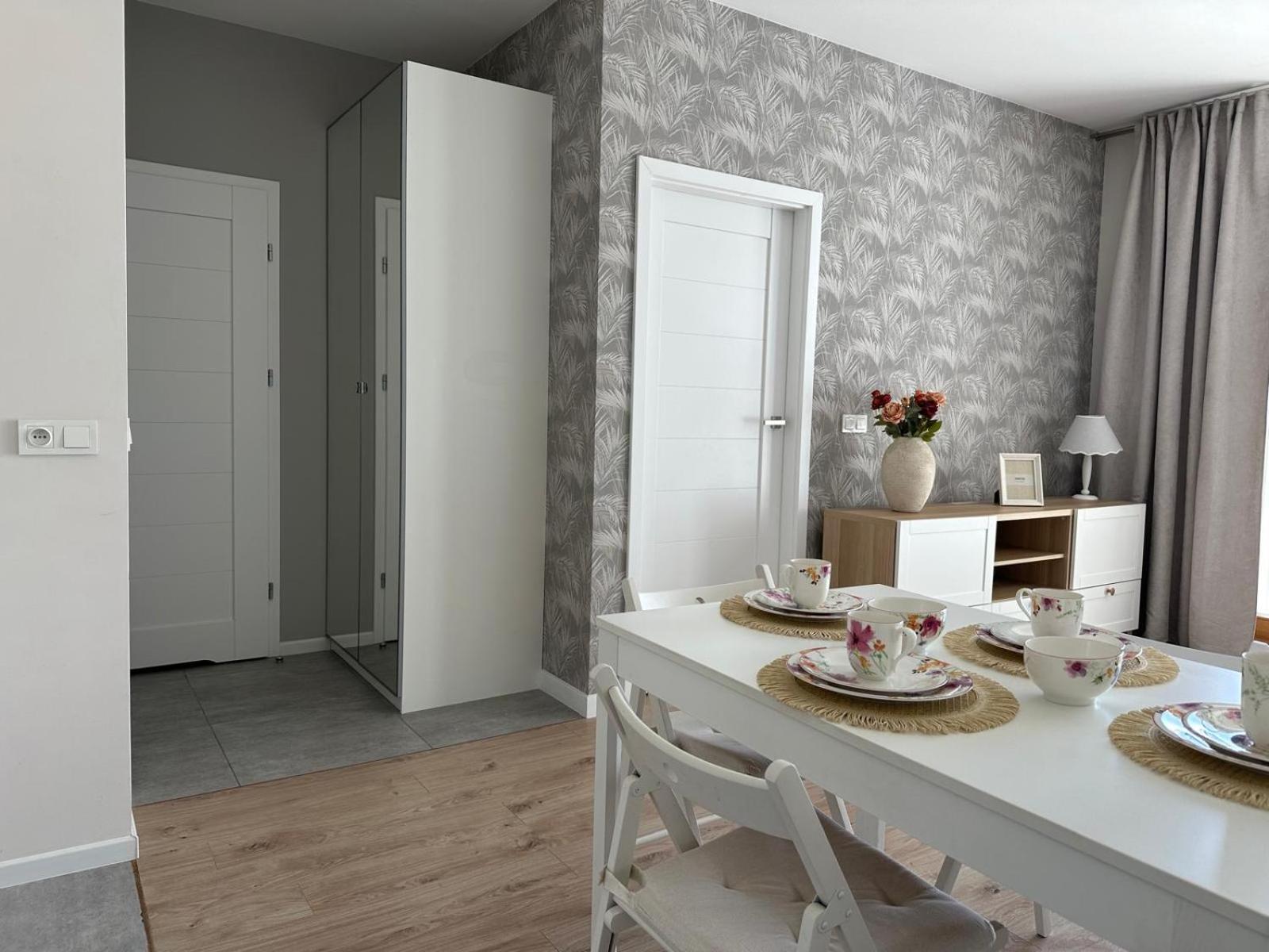 Superapart Dereniowa 60, Cozy Urban Retreat, Perfect Family Getaway Warszawa